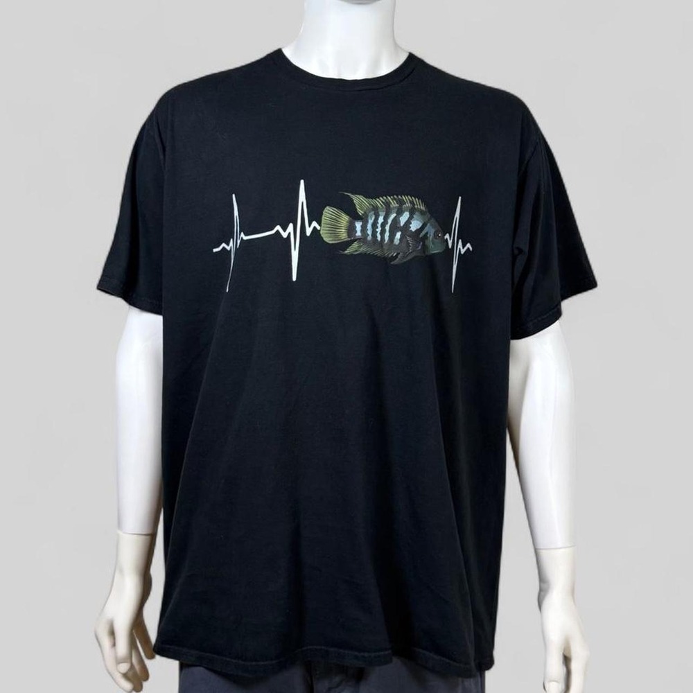 Port & Company Mens 2XL Black Cichlid Fish Heartbeat Graphic T-Shirt Ring Spun